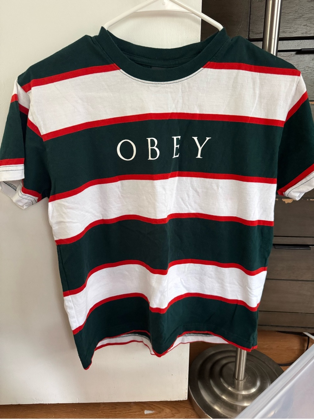 Obey t shirt